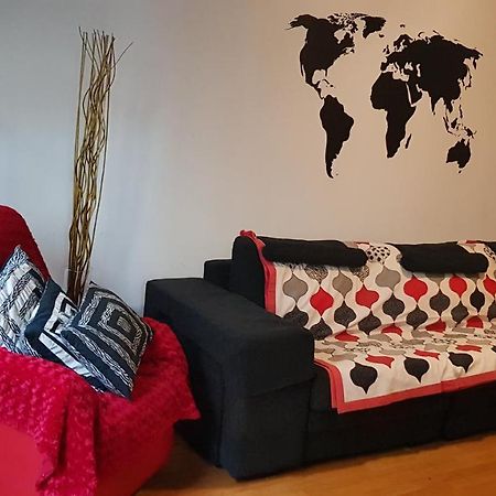 Apartamento Piso en Vigo 150m2 Hasta 7 huéspedes Exterior foto