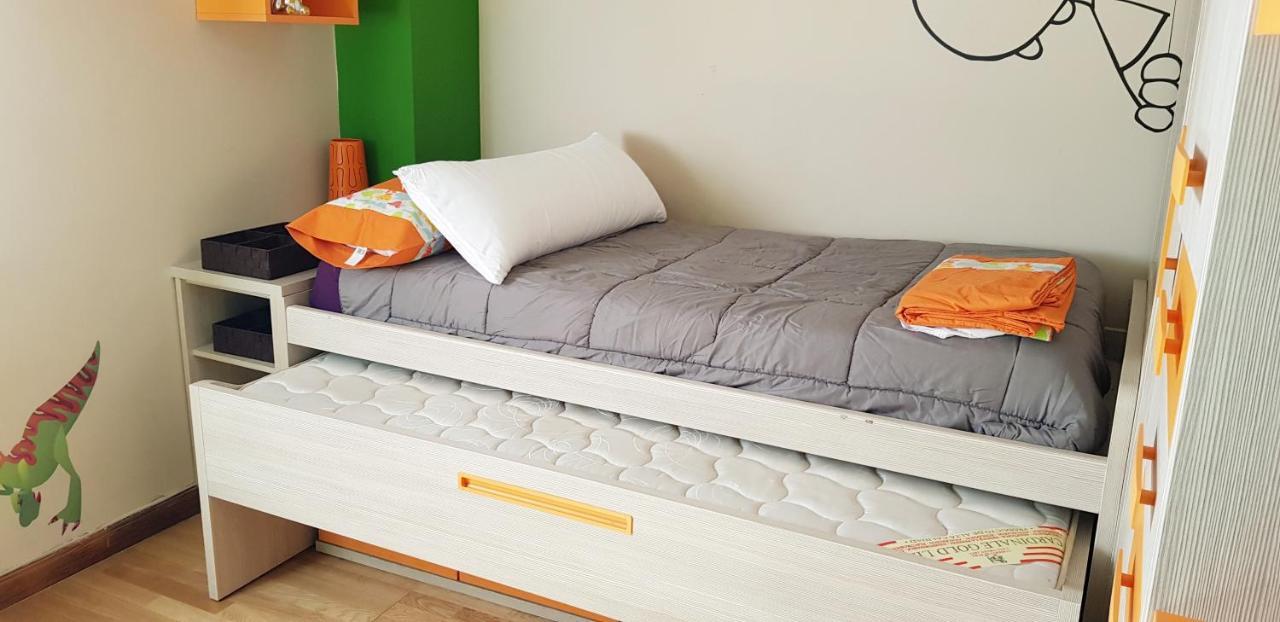 Apartamento Piso en Vigo 150m2 Hasta 7 huéspedes Exterior foto